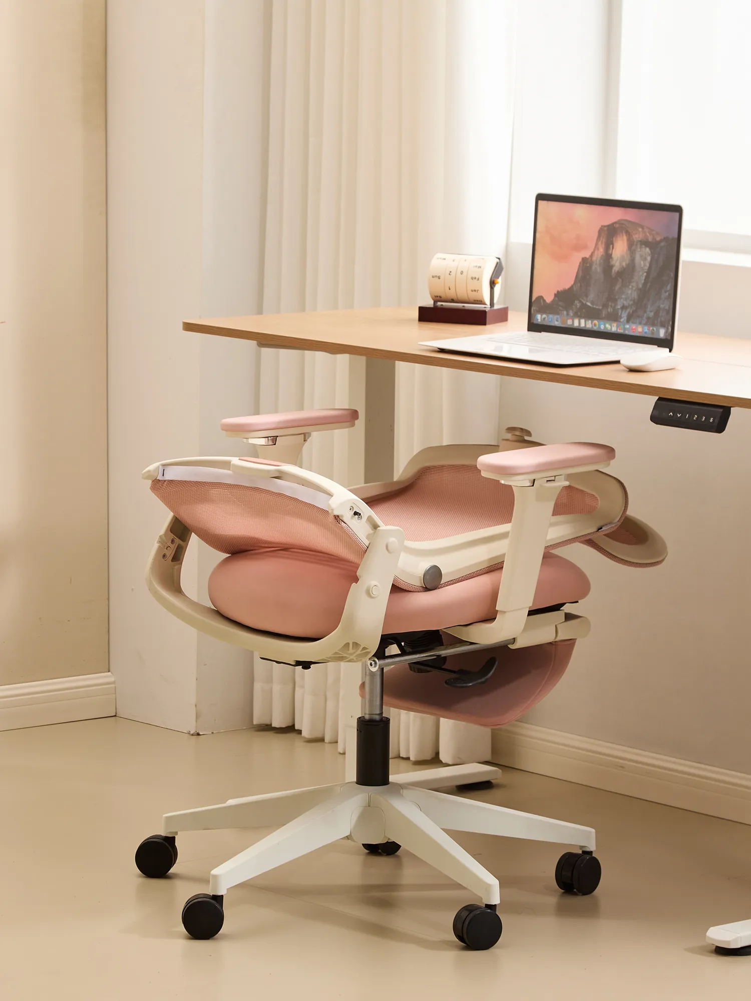 S4 Ergonomic Desk Chair with Foldable Backrest - Image 9