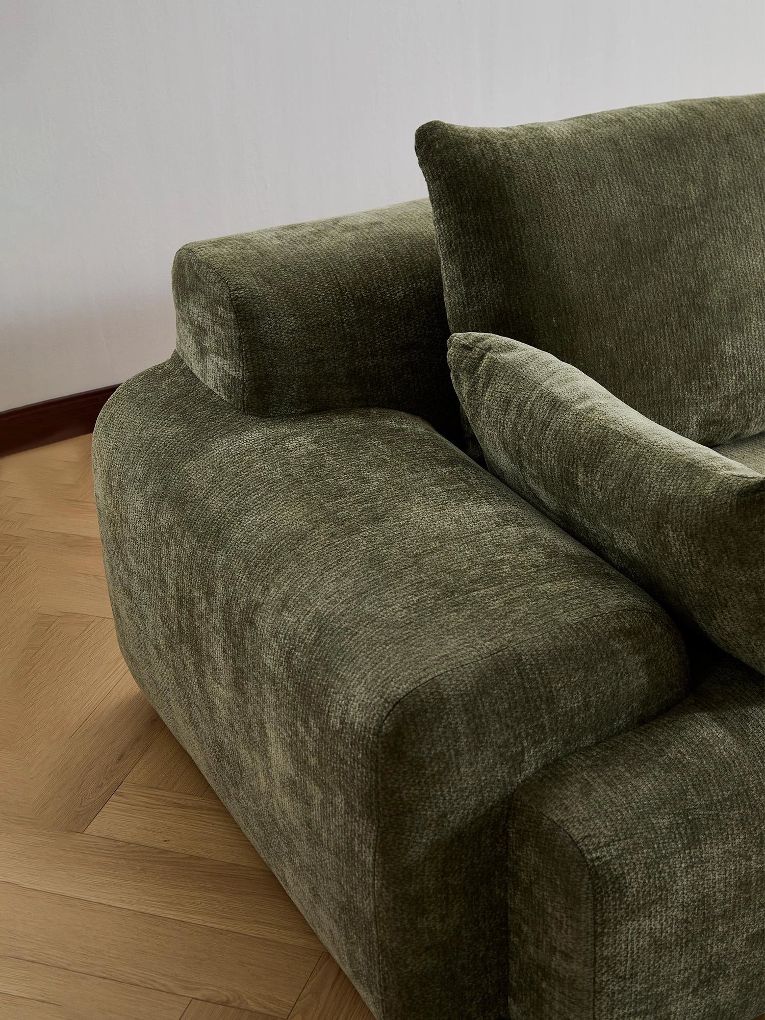 Zeus Compressed Sectional Sofa with Ottoman - Image 6